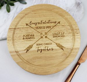personailsed cheese board, cheese serving board